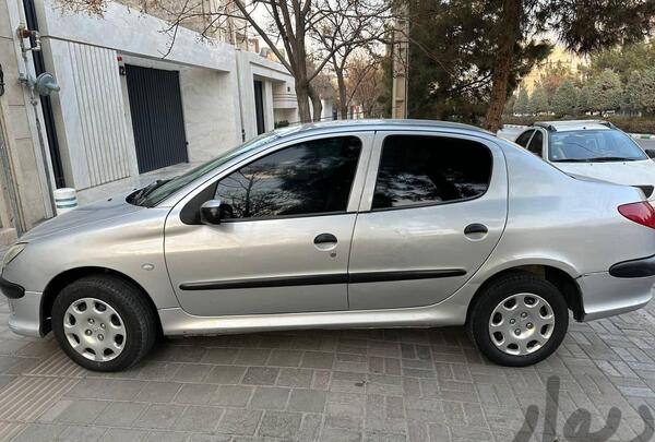 عکس ماشین پژو 206 sd v1