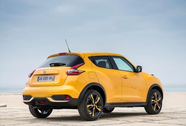 عکس ماشین nissan juke