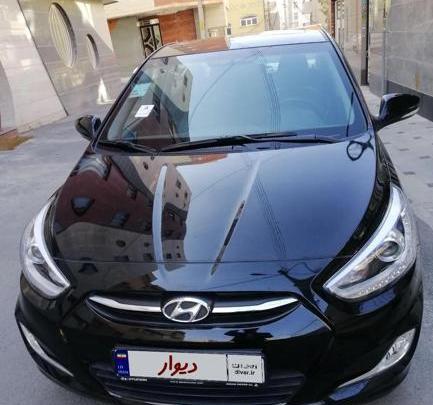 عکس ماشین هیوندای اکسنت بلو