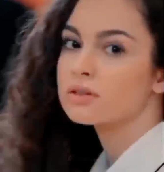 عکس غمگین آسیه