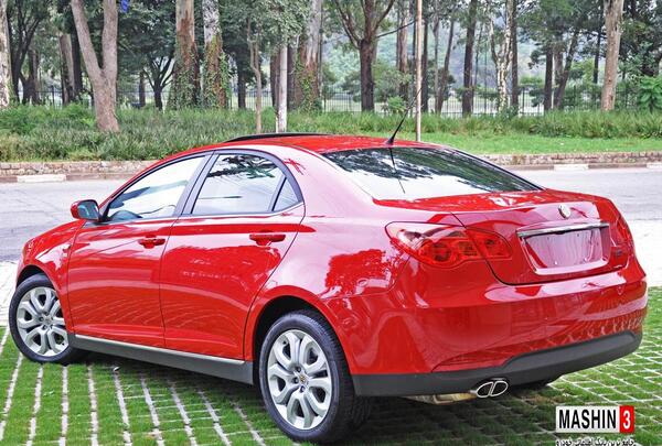 عکس ماشین ام جی 550