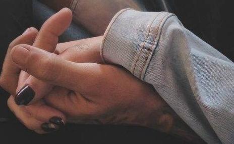 عکس پروف عاشقانه دست