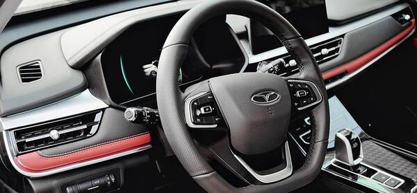 عکس ماشین فونیکس تیگو 7 پرو اکسلنت