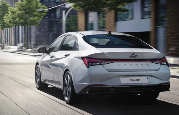 عکس ماشین hyundai avante