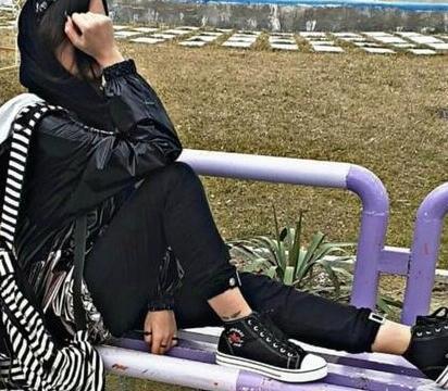 عکس پروفایل دختر با چفیه عربی