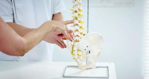 عکس سیاه شدن مهره کمر