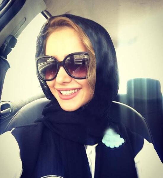 عکس دختر ایرانی با عینک