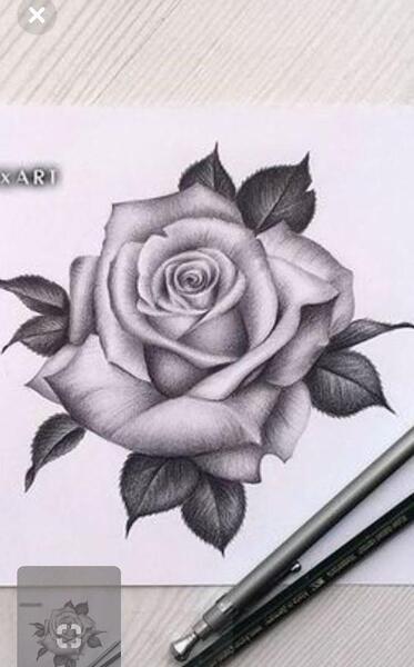 عکس تاتو روی دست گل