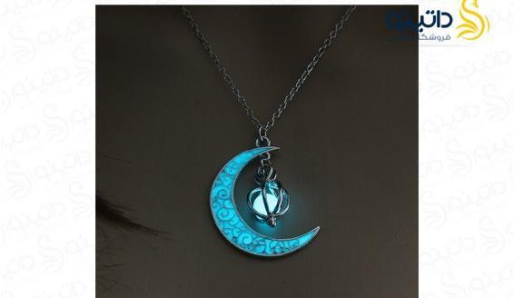 عکس گردنبند ماه