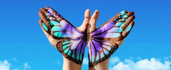 عکس تاتو روی دست پروانه