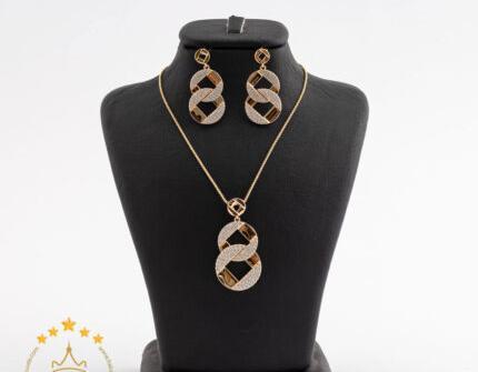 عکس گردنبند و گوشواره دخترانه
