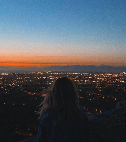 عکس دخترونه شیک فیک