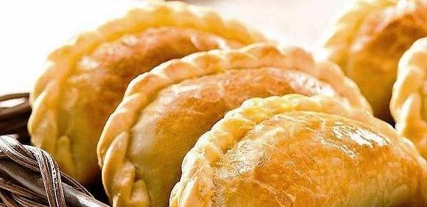 عکس پیتزا پیراشکی