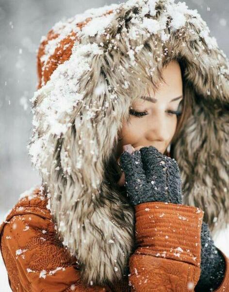 عکس دخترانه برفی