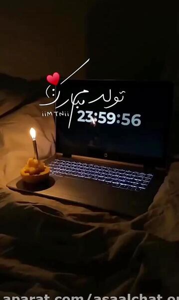 ایده عکس تولد با لپ تاپ