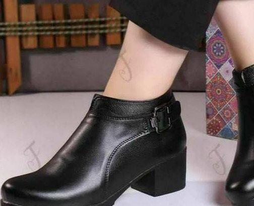 عکس کفش پاشنه بلند کارمندی