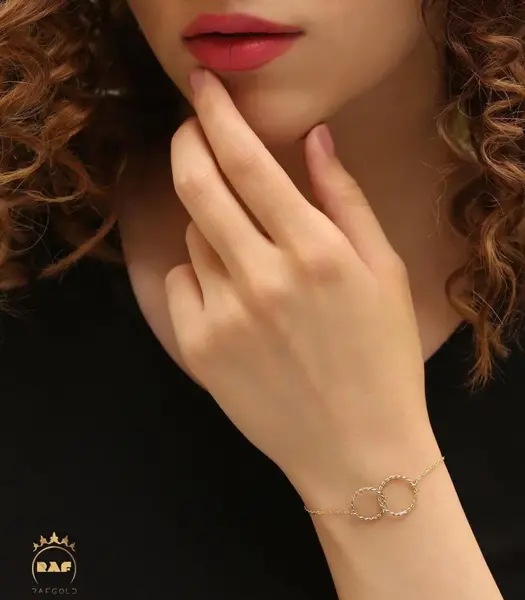 عکس دستبند آوا