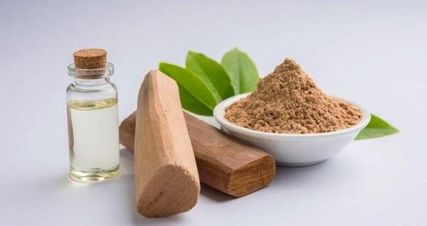 عکس چوب صندل سفید