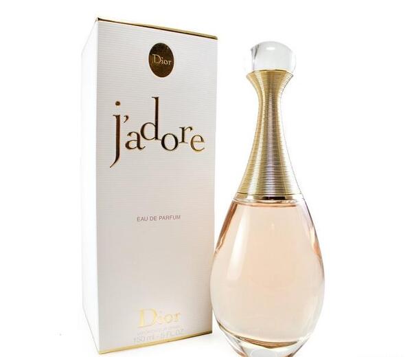عکس عطر زنانه خوشبو