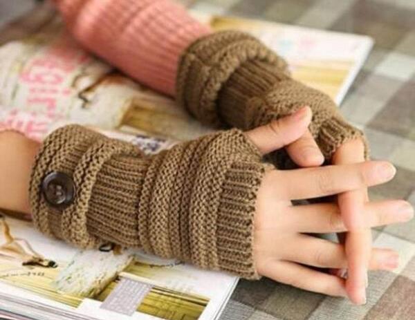 عکس دستکش بافتنی بدون انگشت
