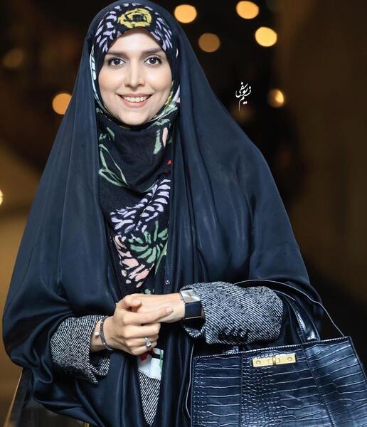 عکس مجری دخترانه