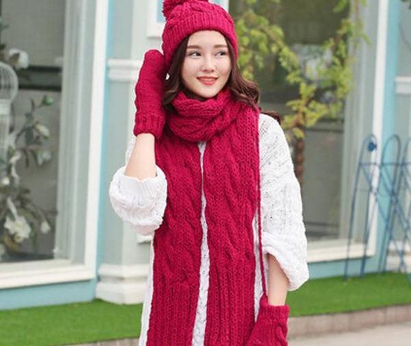 عکس شال گردن زنانه بافتنی
