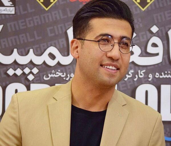عکس مجری مجتبی پوربخش