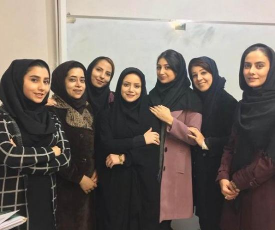 عکس مجری اخبار شبکه یک
