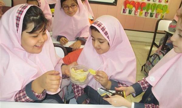 عکس آموزش دوخت مقنعه پیش دبستانی