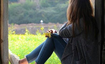 عکس پروفایل دخترانه شیک تنها