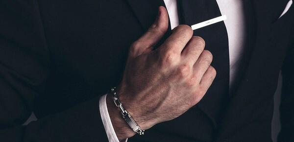 عکس دستبند نقره مردانه