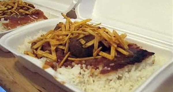 عکس چمدان بسته شده