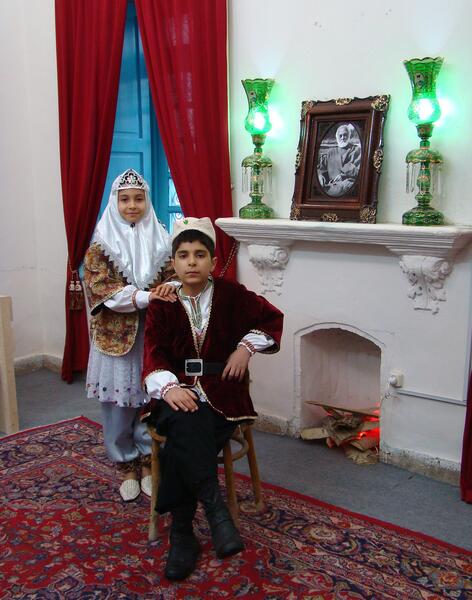 عکس لباس قاجاری بچه گانه