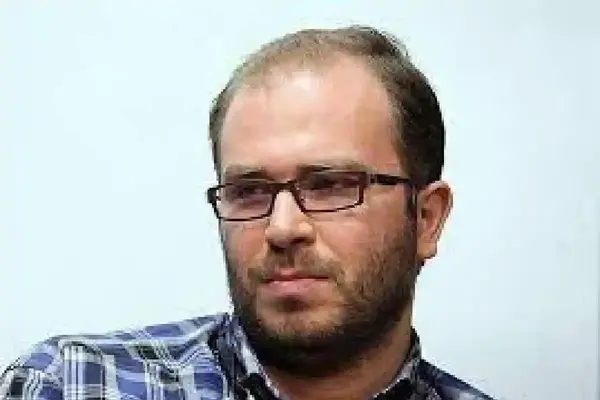 عکس مجری پاورقی