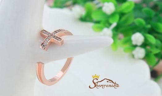 عکس انگشتر صلیب دخترانه