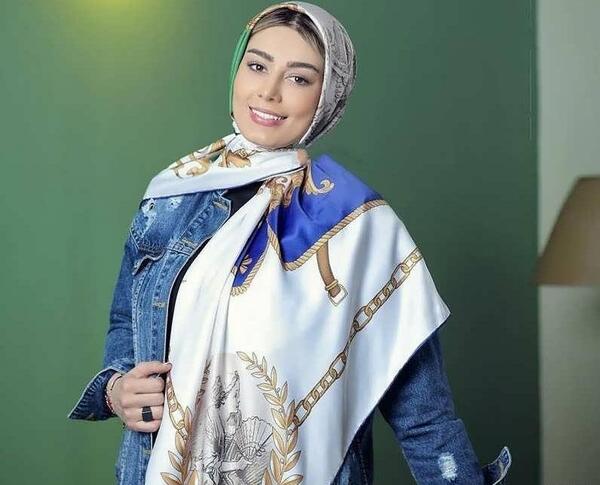 عکس روسری چهارگوش