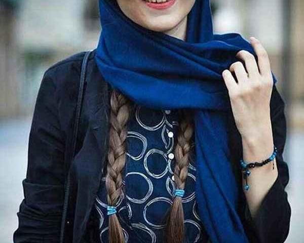 عکس دختر با شال آبی