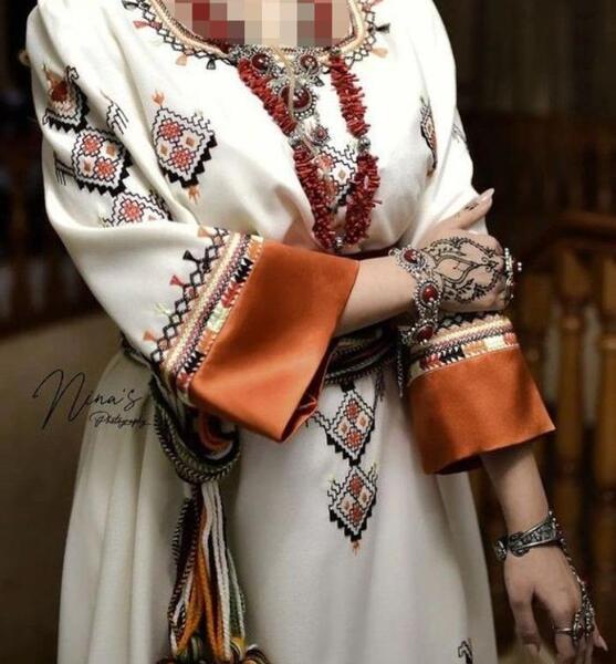 عکس پیراهن گلابتونی بندری