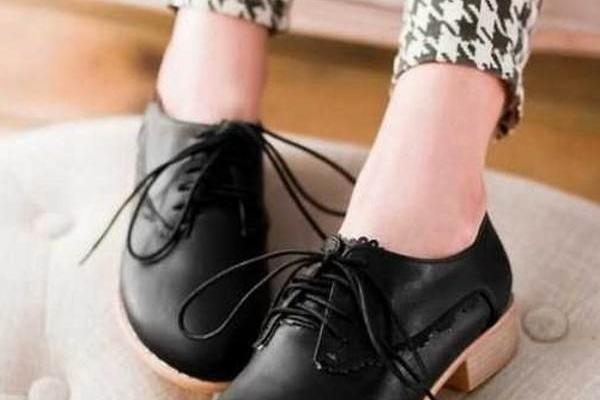 عکس کفش دخترانه برای عید ۱۴۰۳