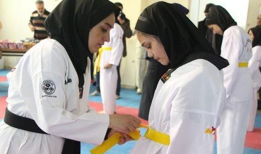 عکس کمربند زرد