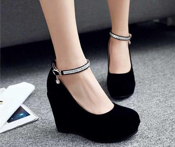 عکس کفش لژدار زنانه