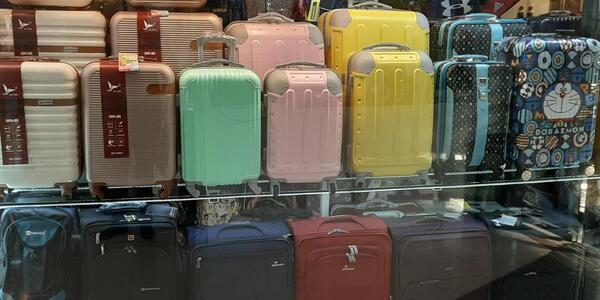 عکس چمدان در تهران