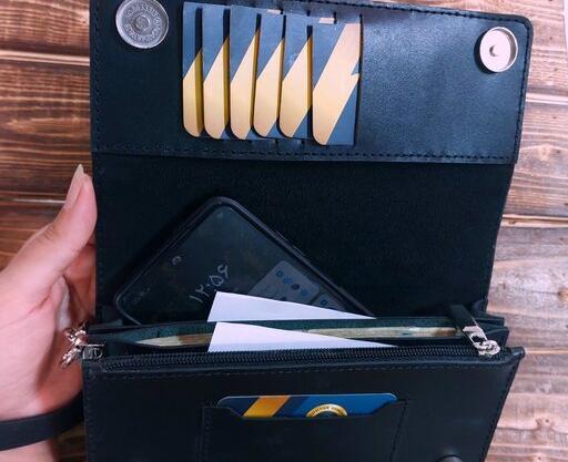 عکس کیف پول کیهان