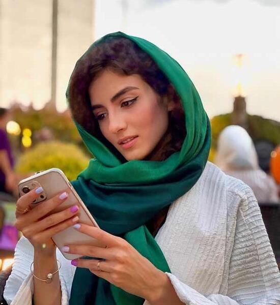 عکس باران احمدی در بی گناه