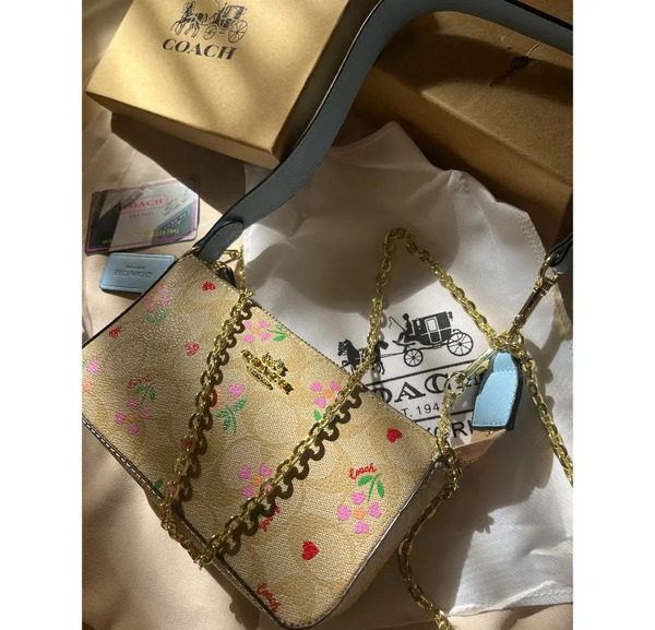 عکس کیف دستی گلدار