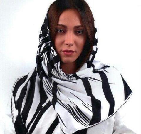 عکس روسری نخی مشکی