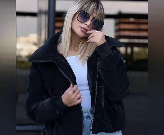 عکس کاپشن سیلیکونی