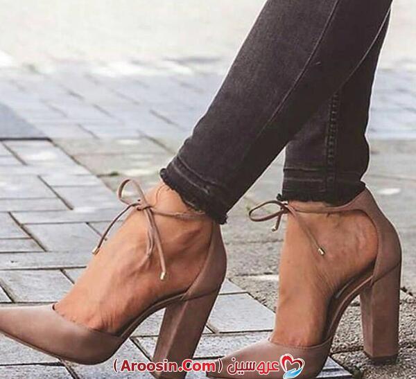 عکس کفش پاشنه بلند نوک تیز
