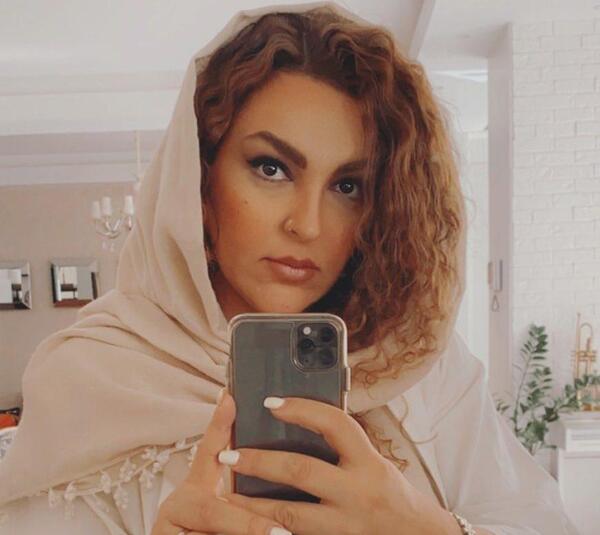 عکس مجری عصر جدید