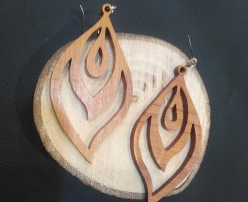 عکس گوشواره چوبی